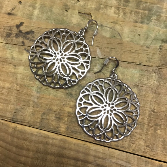 Open-work Ornate Disc Drop Earrings - Picture 2 of 5